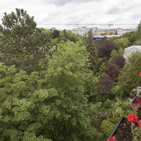 The Queen Luxury - Vinicia Luxembourg