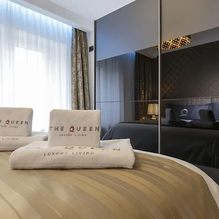 The Queen Luxury - Vinicia