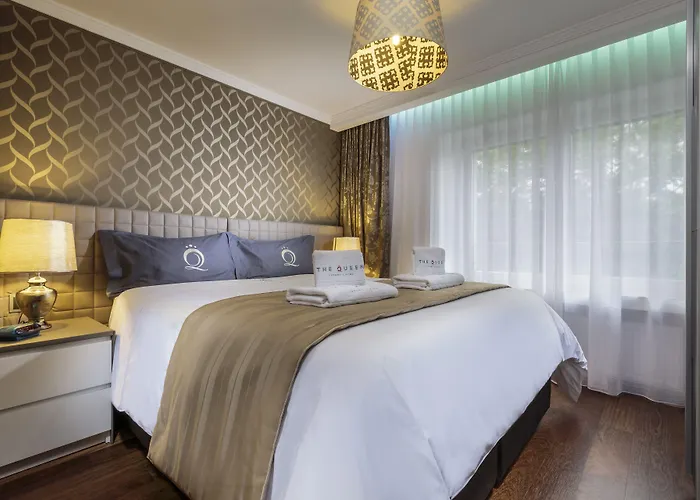 The Queen Luxury - Vinicia Apartamento *