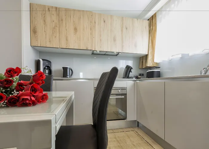 The Queen Luxury - Vinicia Appartement Luxembourg