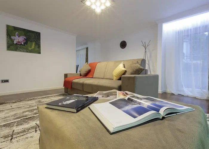 The Queen Luxury - Vinicia Appartement