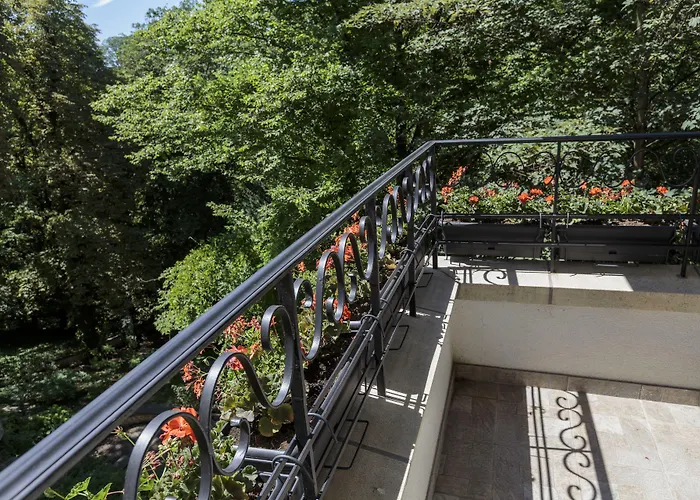 Апартаменты The Queen Luxury - Vinicia *