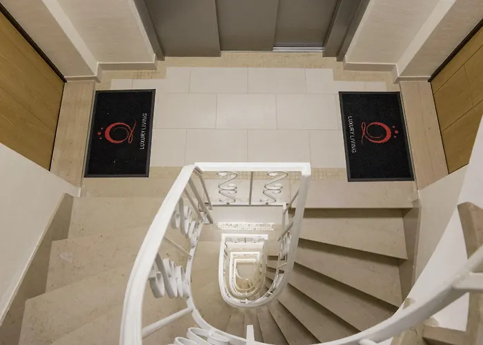 The Queen Luxury - Vinicia Appartement Luxembourg