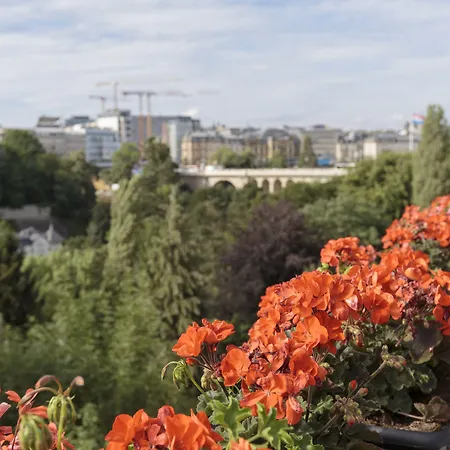 The Queen Luxury - Vinicia Apartment Luxembourg